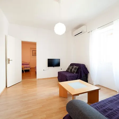 Dalmatian Garden - Free Parking - Centre Apartman *
